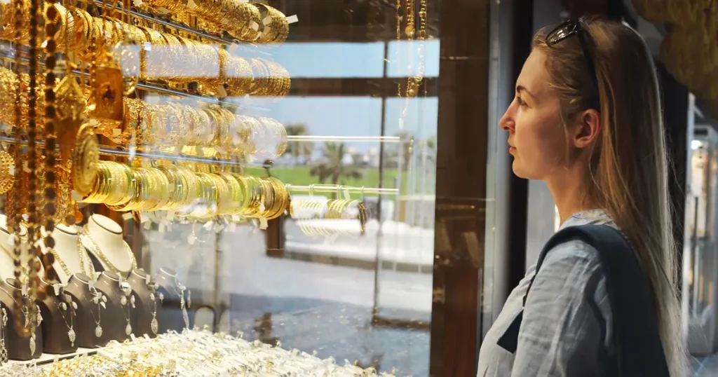 gold shops in dubai