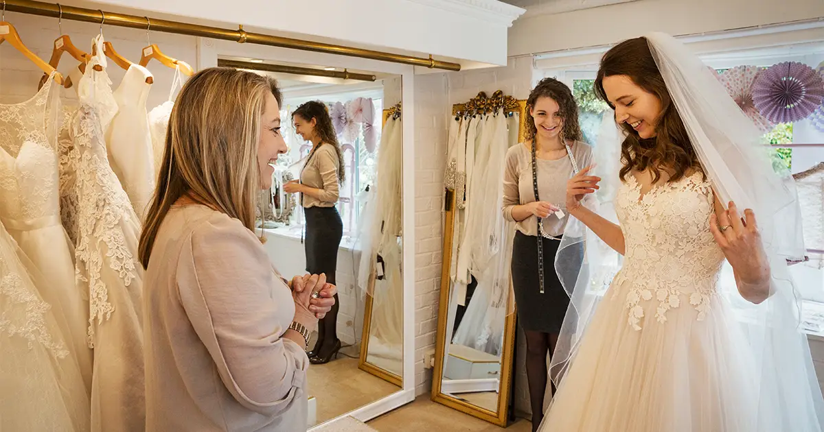Tips for Bridal Shopping in Dubai)