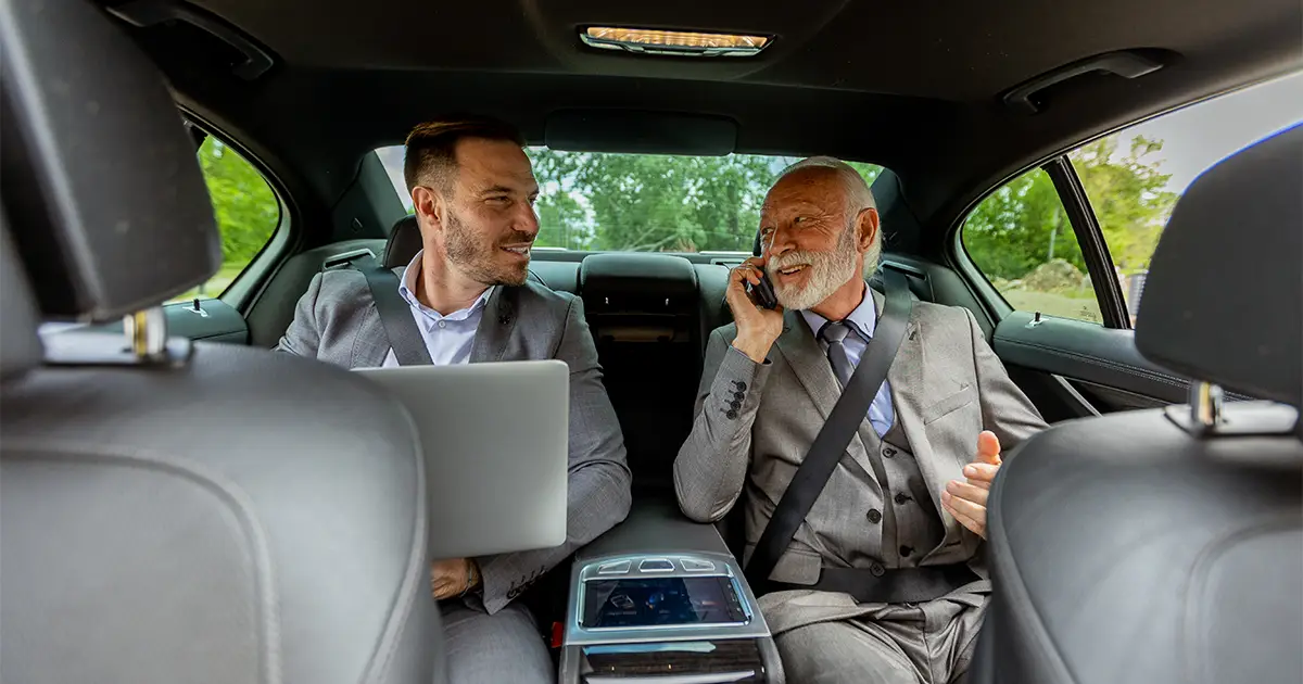Who Should Use a Luxury Chauffeur Service in Dubai_