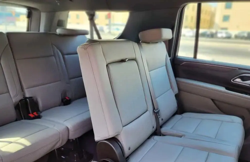 Chevrolet Suburban – Full Option 3 Chevrolet Suburban