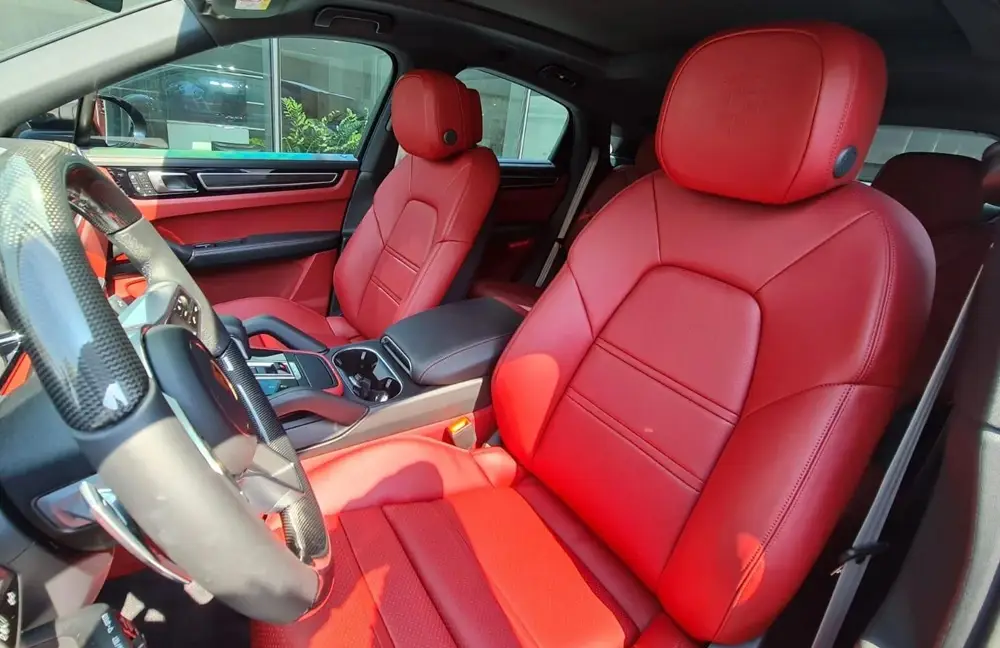 Porche Cayyane – Platinum Edition 3 Porche Cayyane – Platinum Edition